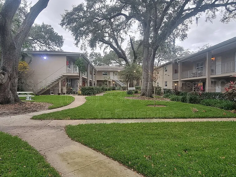 2500 Lee Rd #103 — Photo 24