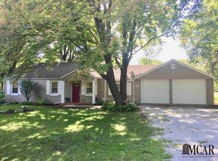 6579 Whiteford Center Rd, Lambertville, MI 48144