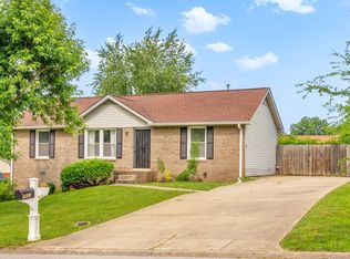 1507 Sunshine Dr, Clarksville, TN