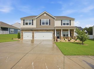49 Ridgelake Cir, Fort Oglethorpe, GA 30742