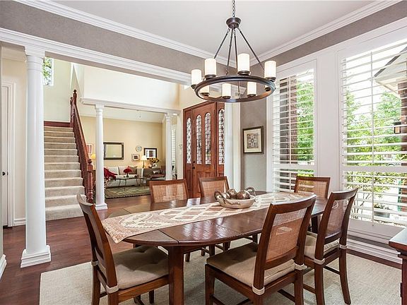 5th image of 6106 Turnberry Dr