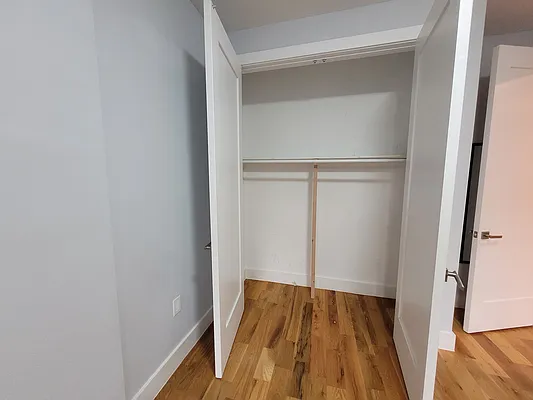 Rented by EXR | media 17