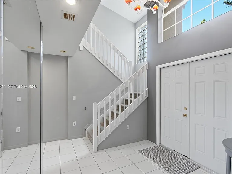 21221 NE 3rd Ct — Photo 3