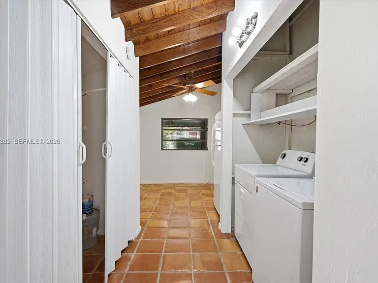 2550 Trapp Ave — Photo 18