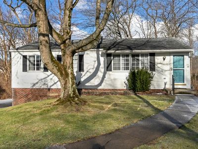 16 Lou Anne Ln, Delmont, PA, 15626