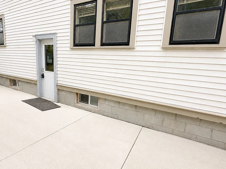 829 Miller Ave #2 — Photo 23
