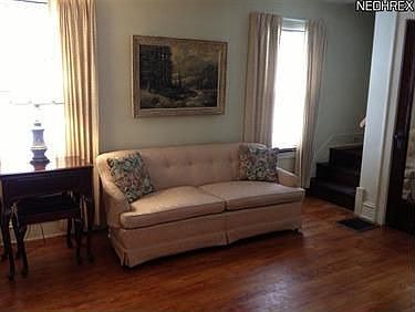 2nd image of 3472 W 136th St