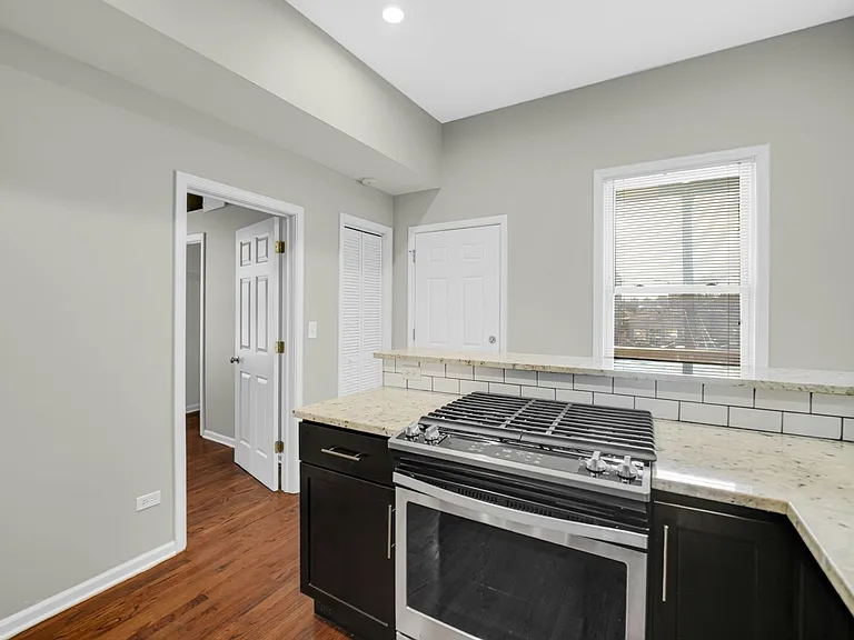 2333 W Montana St #2 — Photo 12