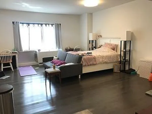 Rented by Highline Residential | media 11