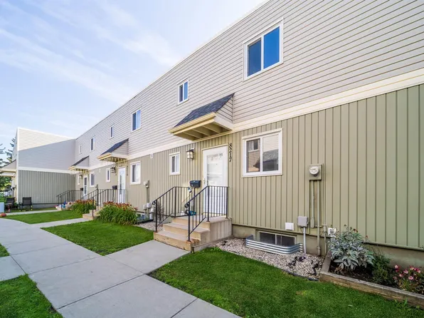 8217 182nd St NW, Edmonton, AB T5T 1L2