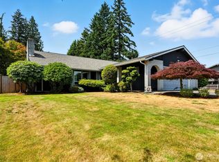 17828 Larch Way, Lynnwood, WA