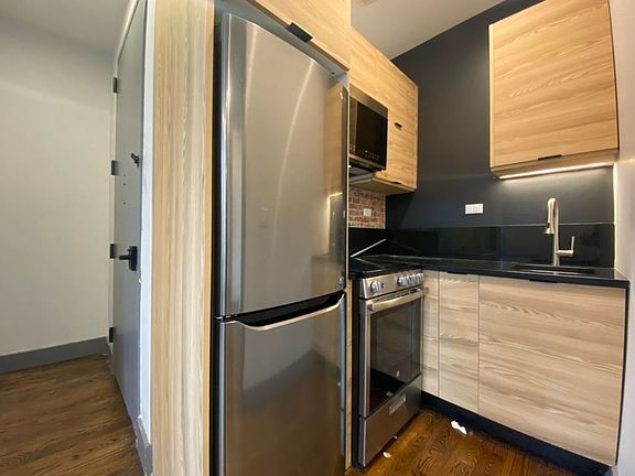 5th image of 168 Stuyvesant Ave #3FF