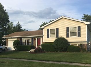 790 Brookfield Ct, Lake Zurich, IL 60047