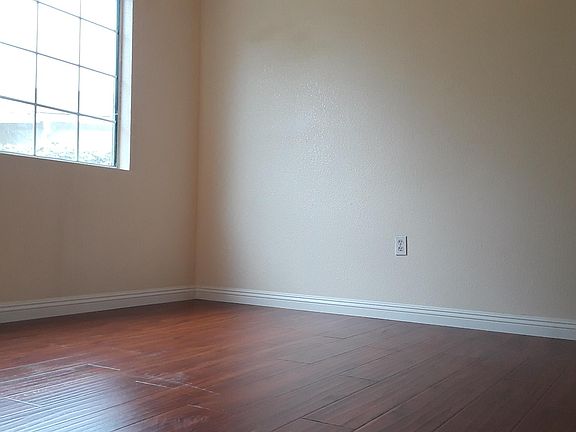 4th image of 5701 Norwalk Blvd