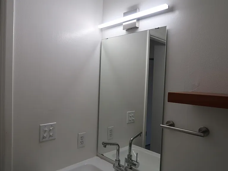 3 Commodore Dr #552 — Photo 31