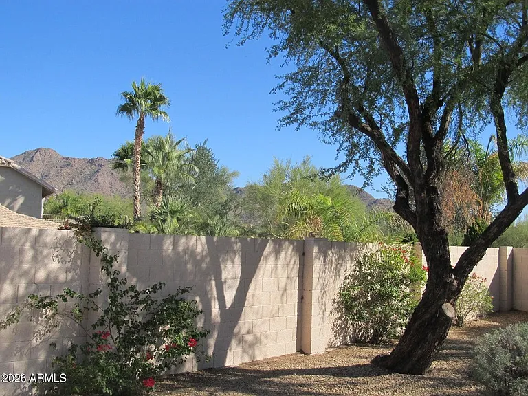 12964 E Sahuaro Dr — Photo 25