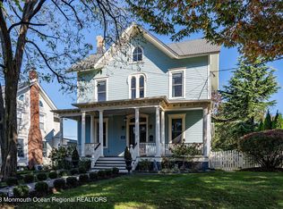 27 South St, Red Bank, NJ 07701