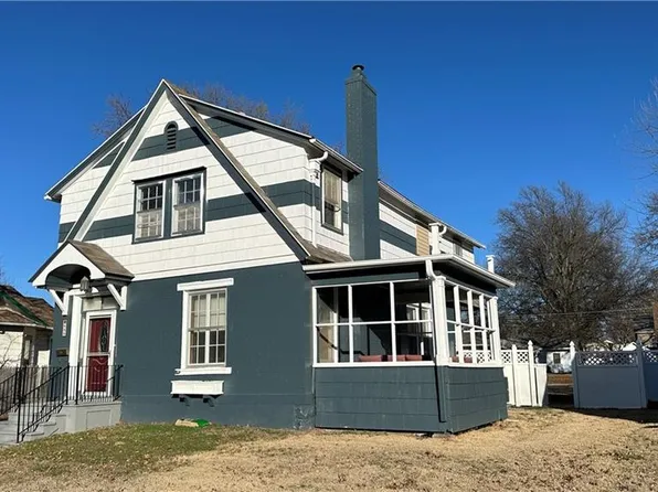 833 S Main St, Ottawa, KS 66067