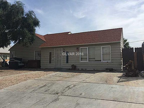 2nd image of 1010 Sweeney Ave