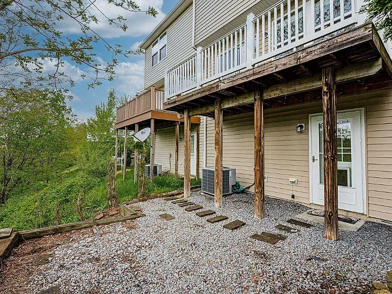 199 Birds Eye View Dr — Photo 24