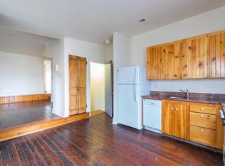 3847 Warren St #2, Philadelphia, PA 19104