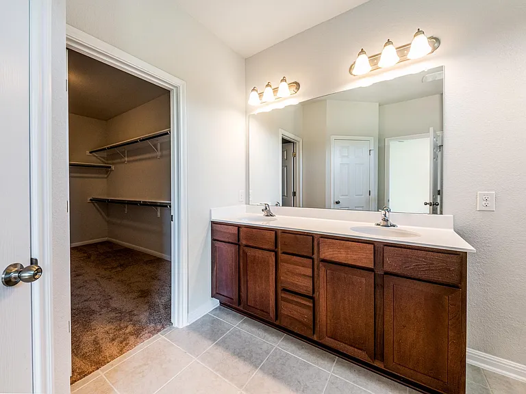 708 Durness Dr — Photo 21