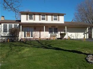 44 Jackie Dr, Rochester, NY 14612