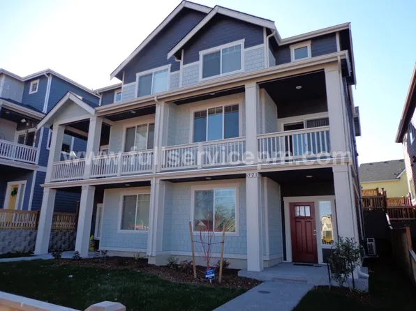 6521 31st Ave SW, Seattle, WA 98126