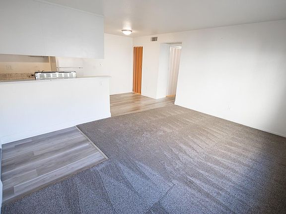 2nd image of 6724 Plymouth Rd APT 39