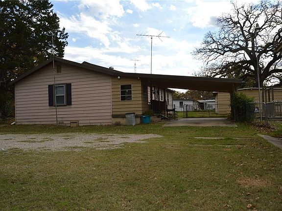 5th image of 420 County Road 2236