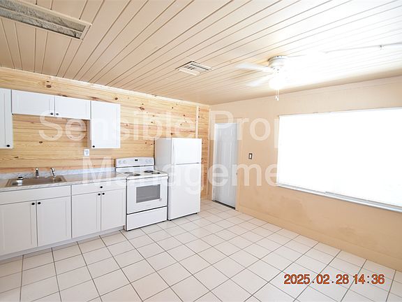 5th image of 146 Coral Ave #A