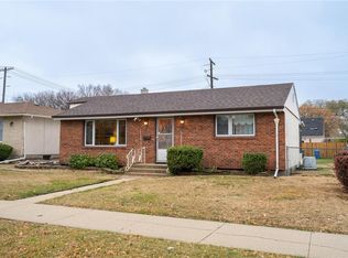 672 Nottingham Ave, Winnipeg, MB R2K2C5