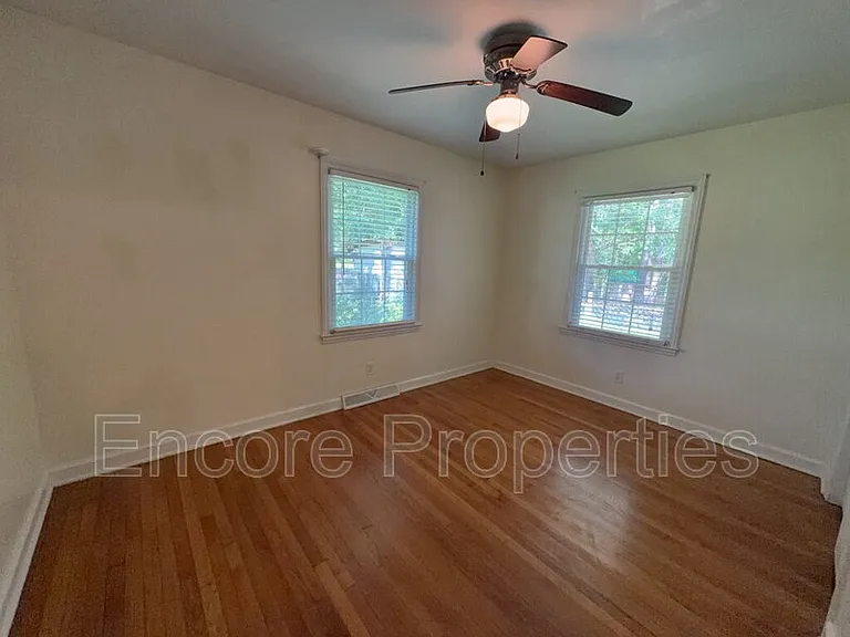 2603 Windy Hill Rd — Photo 10