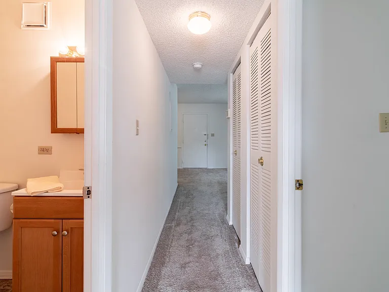 Arbor Crest Apartments — Photo 7
