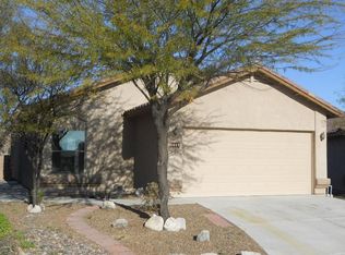 8411 N Coyote View Ct, Tucson, AZ 85743