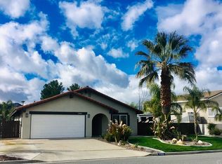 23061 Blue Bird Dr, Canyon Lake, CA 92587