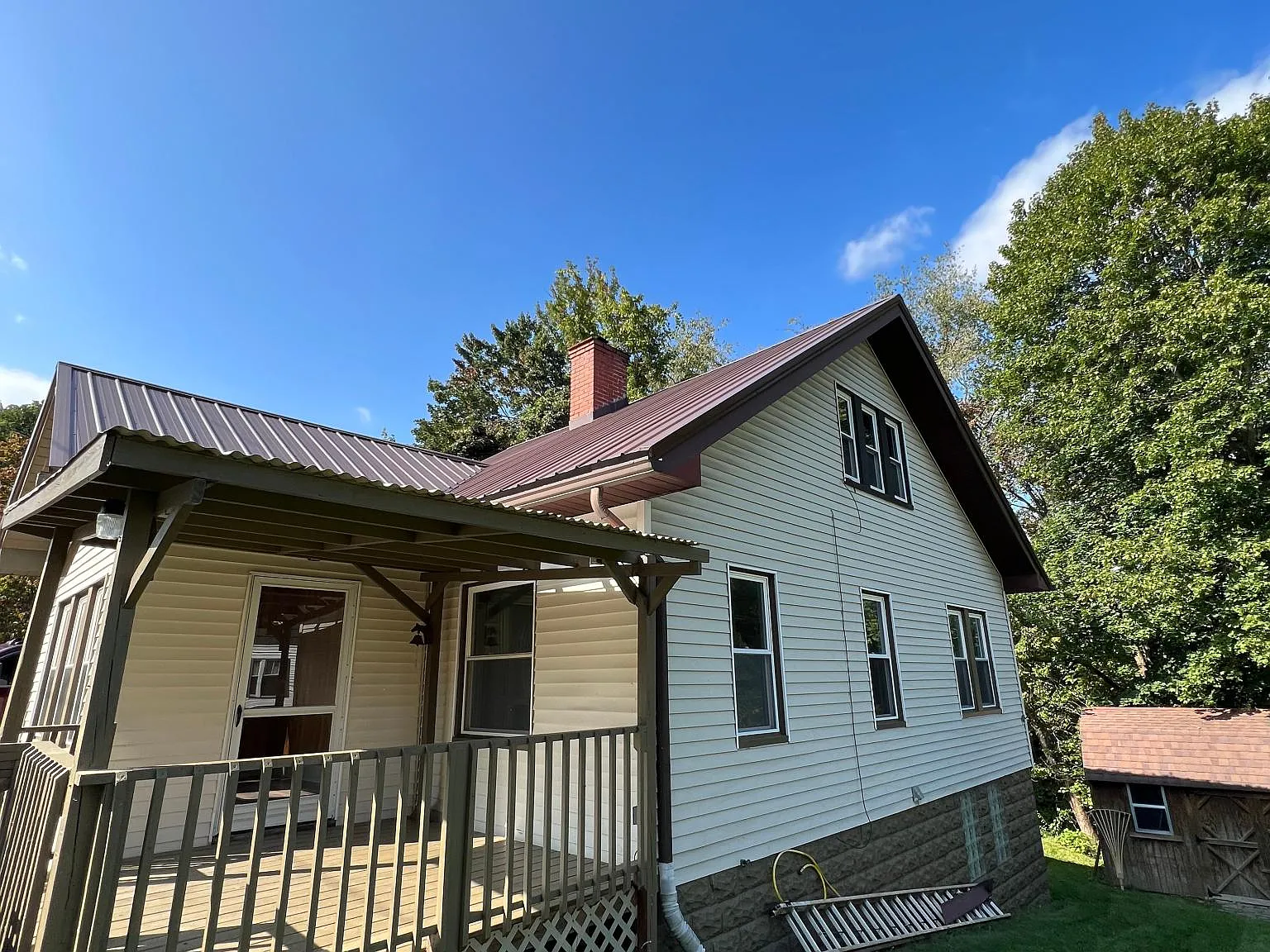 720 Grandview Rd — Photo 2