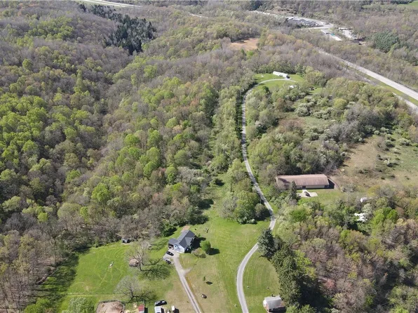 216 E Portersville Rd, Portersville, PA 16051