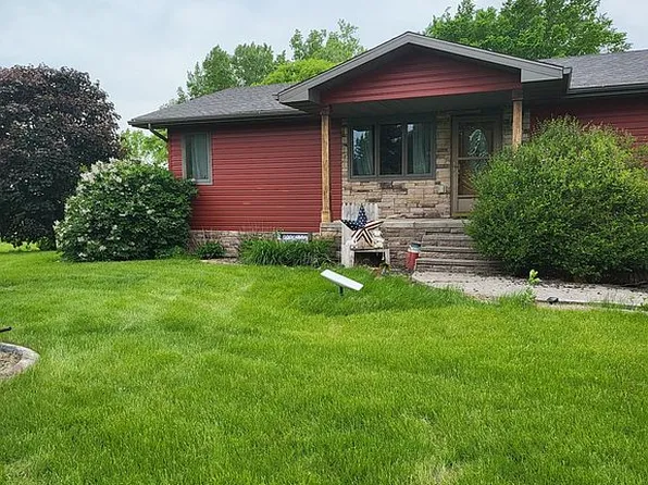 1051 12th Ave, Saint Paul, NE 68873