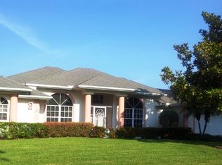 11135 Palmetto Ridge Dr, Naples, FL 34110