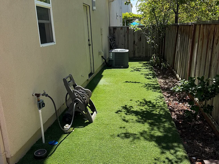 8523 Jetty Way — Photo 7