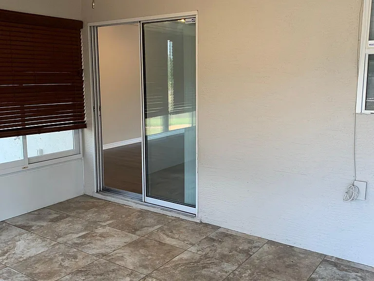 Enclosed lanai.