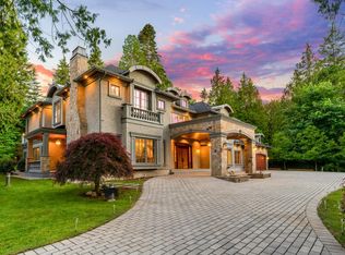 2923 Woodcrest Pl, Surrey, BC V4P2K8
