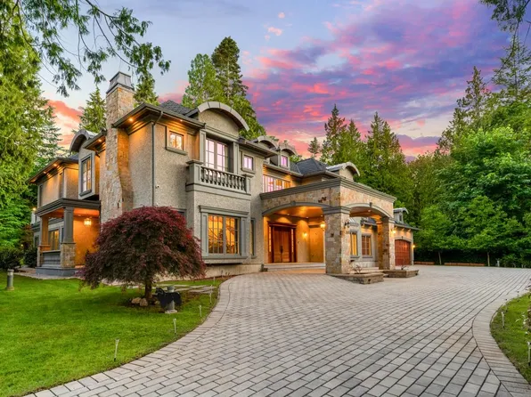 2923 Woodcrest Pl, Surrey, BC V4P 2K8