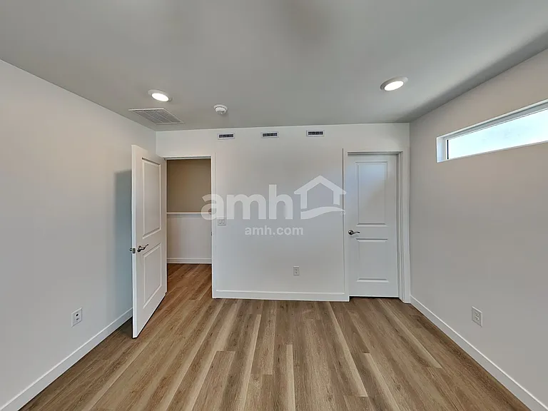 9702 N Rancho Lozano — Photo 12