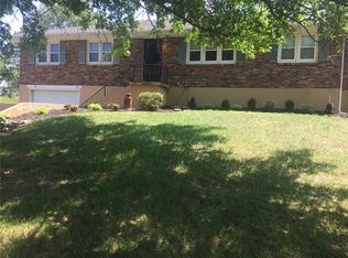 21901 S Hatfield Rd, Peculiar, MO 64078