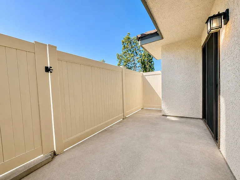 225 S San Dimas Canyon Rd — Photo 4