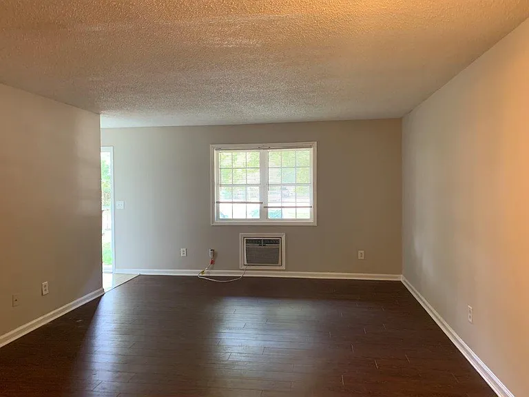 2611 Holton Ave #7 — Photo 14