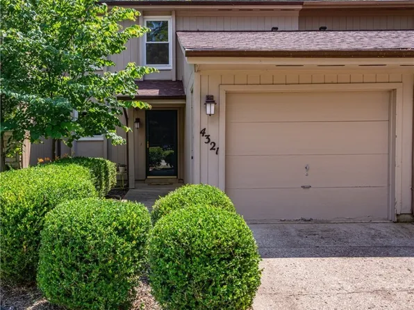 4321 Frontenac Dr, Dayton, OH 45440