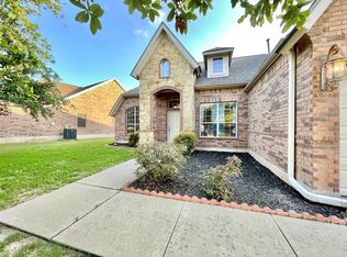 110 Nick Price Loop, Round Rock, TX 78664